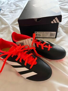 adidas Kids Predator League Soccer Cleats - Black/Red/White, 4.5 Boys